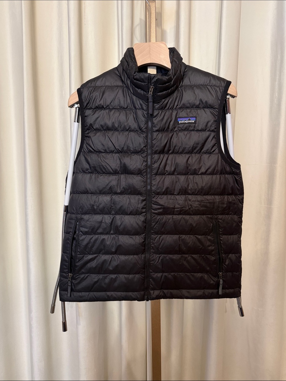 Patagonia Black Down Sweater Vest Boys Large